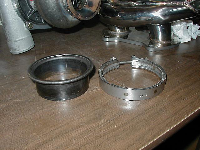 The 3.5" v-band bung and clamp.